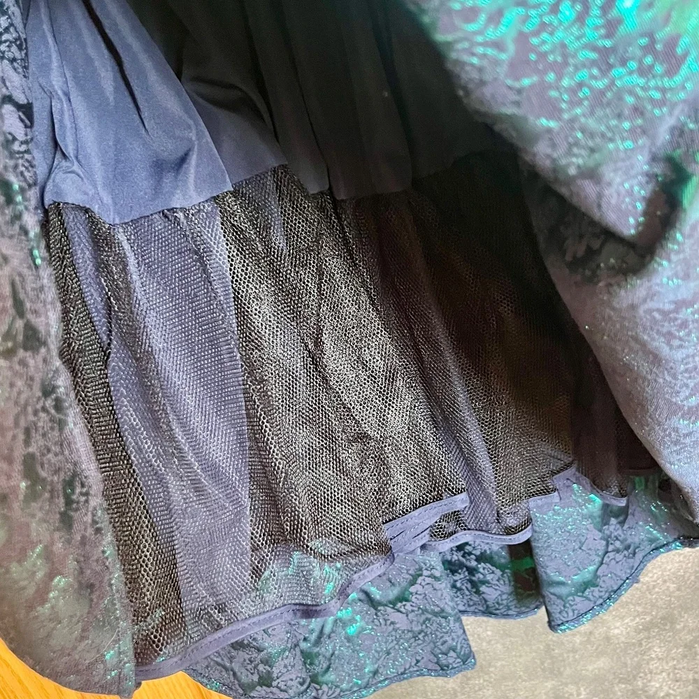 Pippa & Julie Green Metallic Holiday Christmas Party Dress Size 8 - Picture 4 of 9